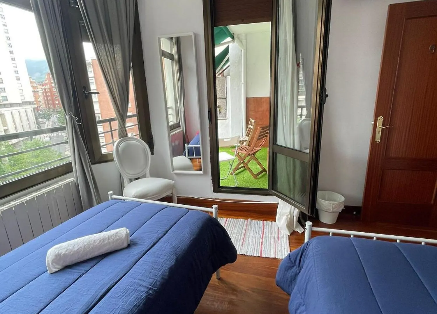Habitacion Plaza Zabalburu Bilbao Hiszpania